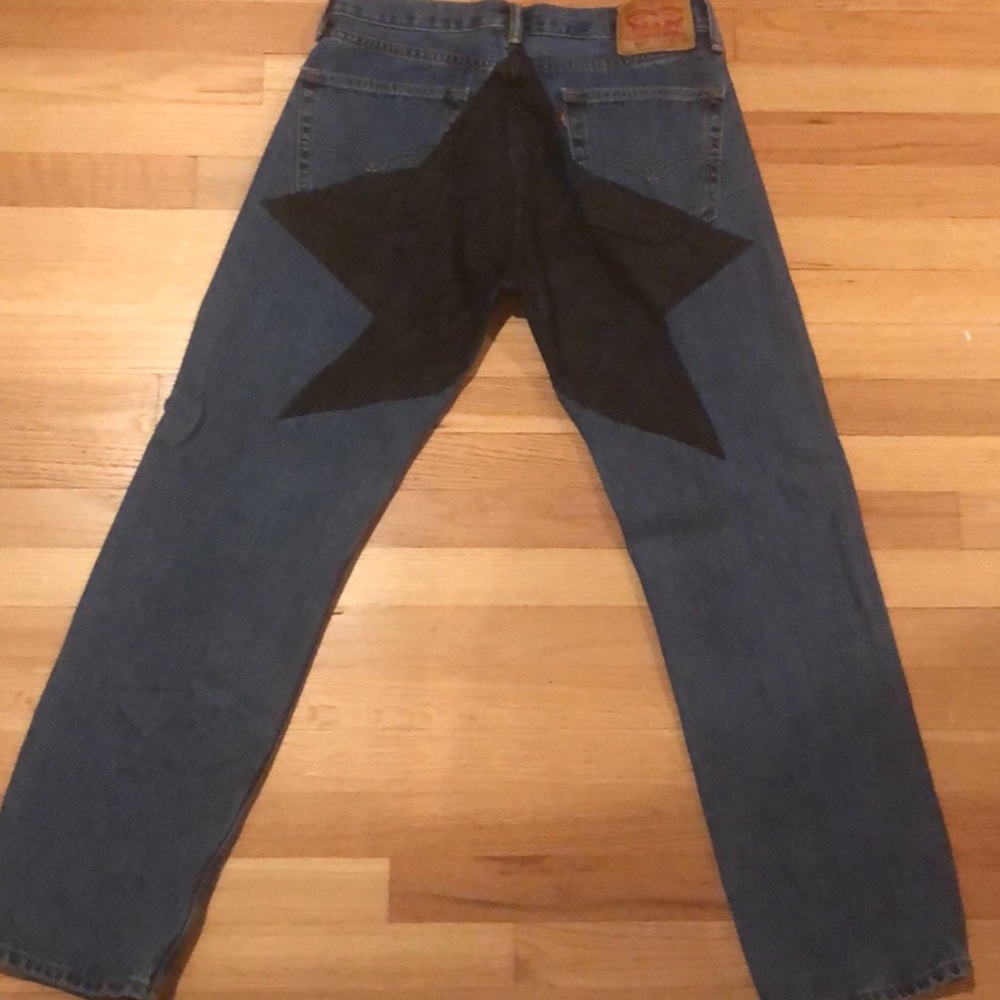 Custom star vintage Levi’s  jeans 32waist